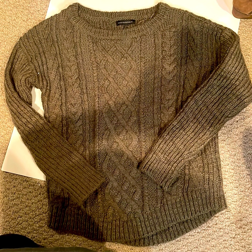 Banana Republic wool army green sweater